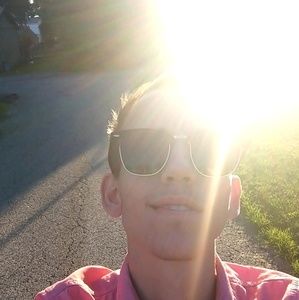 Meet your Posher, Andrew